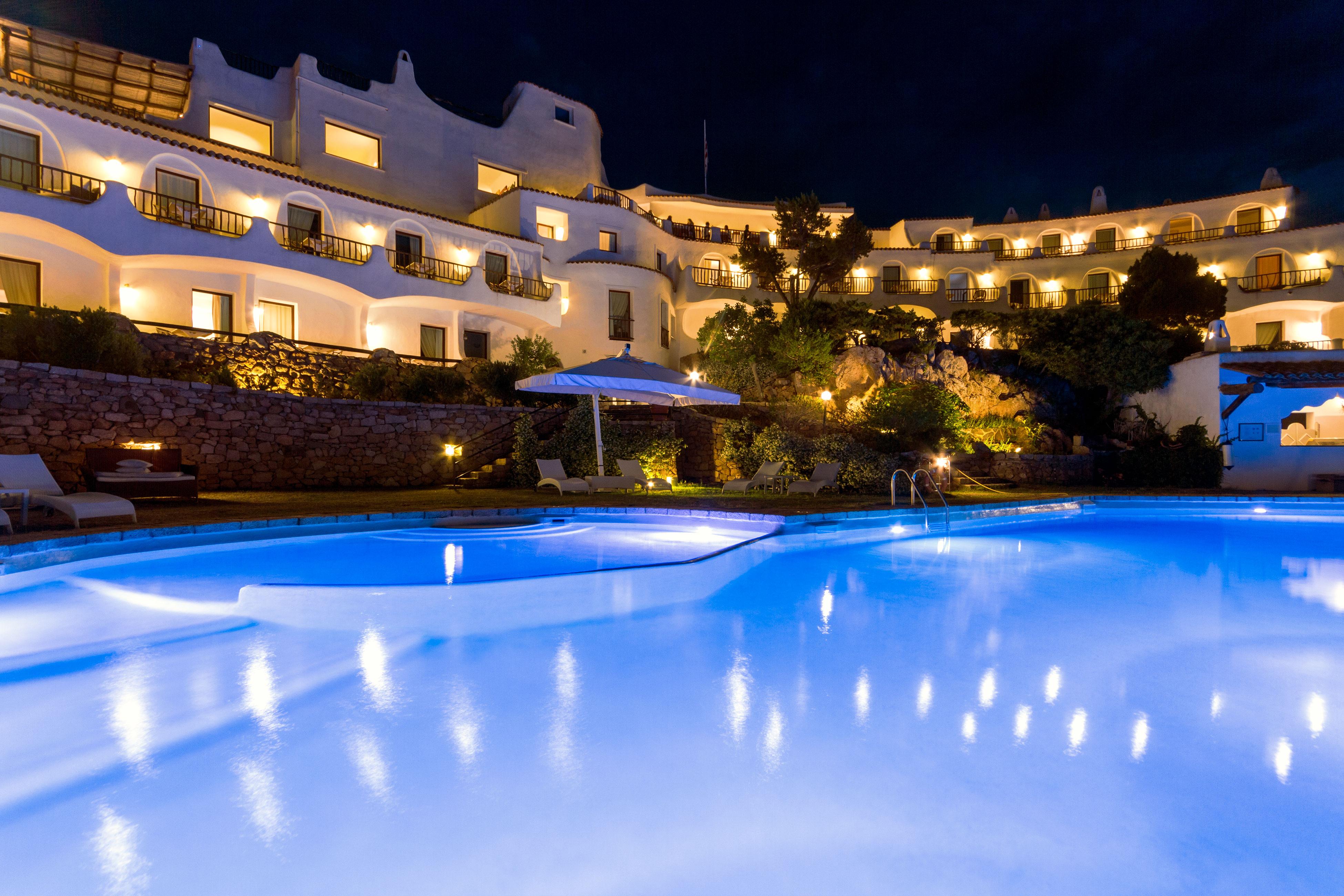 Hotel Luci Di La Muntagna Porto Cervo Exterior photo