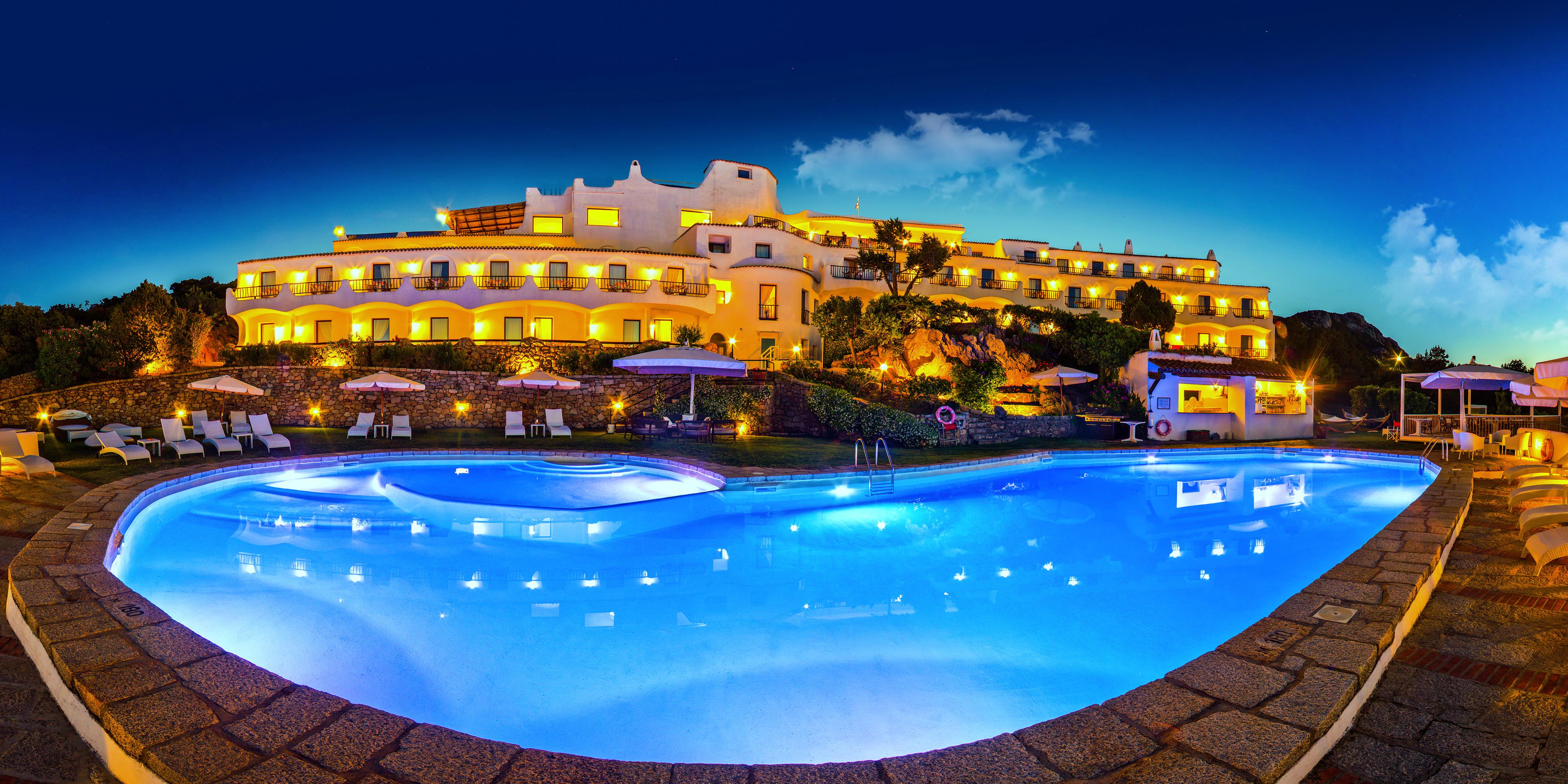 Hotel Luci Di La Muntagna Porto Cervo Exterior photo