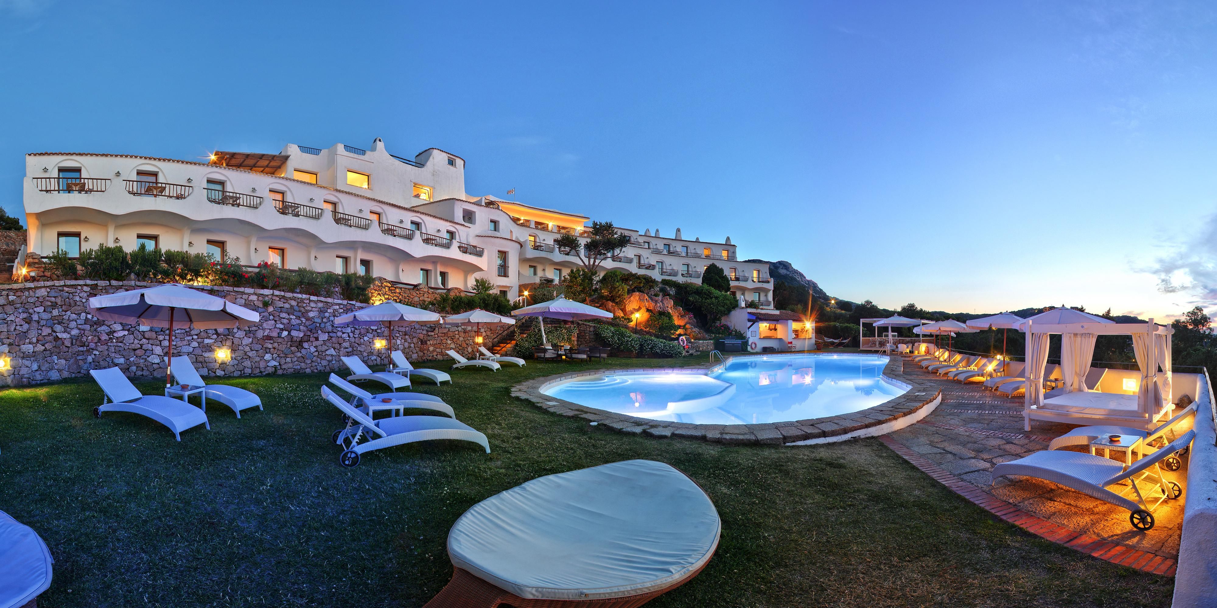 Hotel Luci Di La Muntagna Porto Cervo Exterior photo